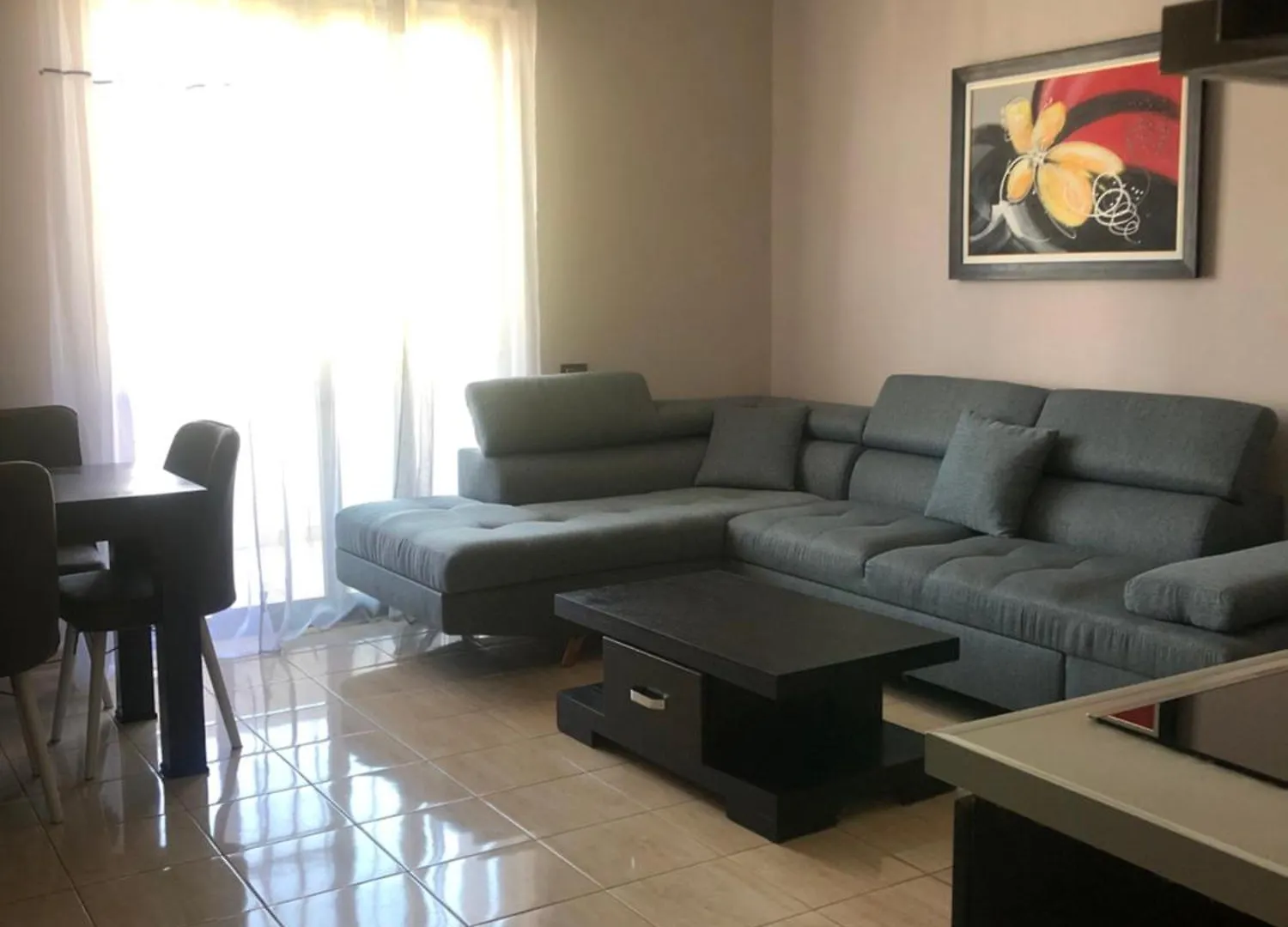 Amli A1 Apartment Tirana Albania